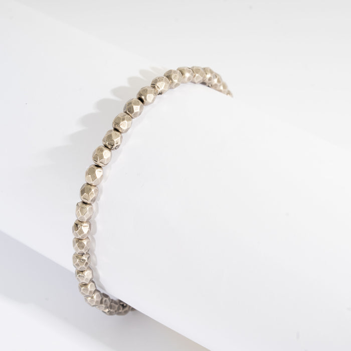 Bracciale con sfere in metallo irregolari in argento anticato